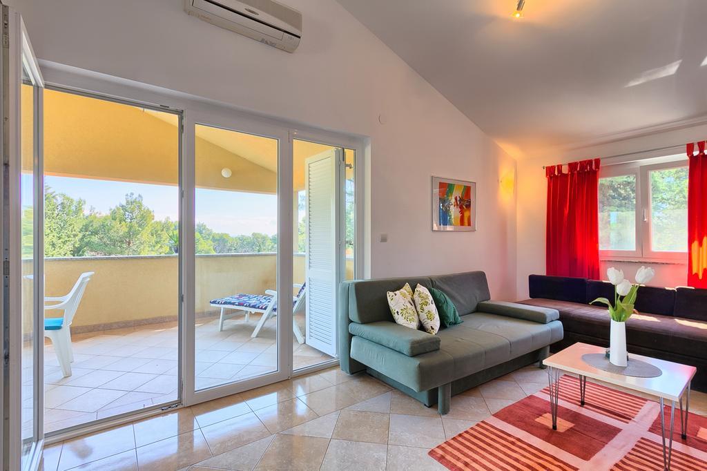 Franulovic Apartment Premantura