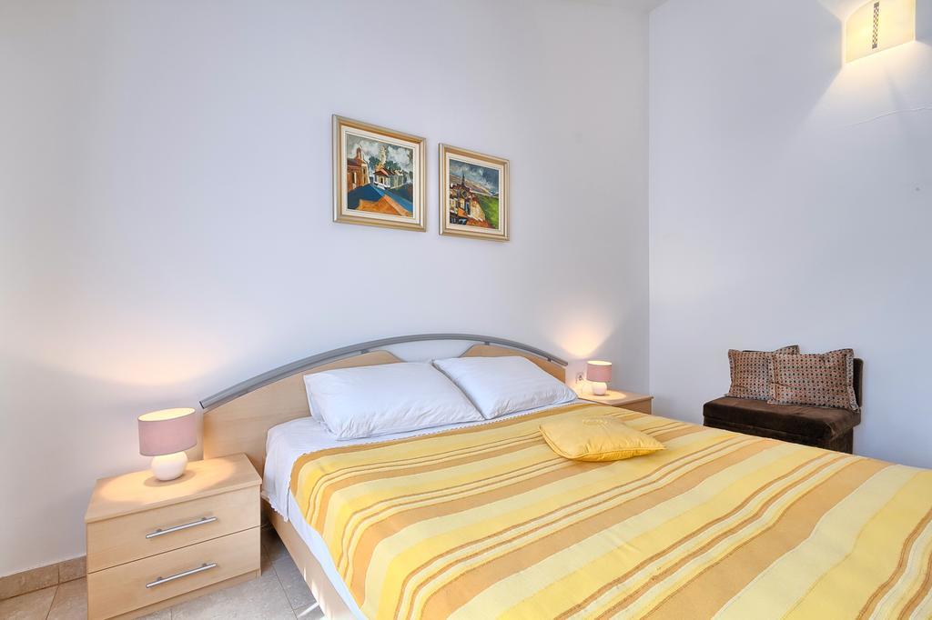 Apartment Franulovic