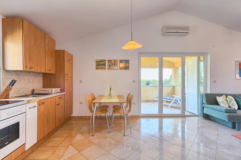 Apartment Franulovic *